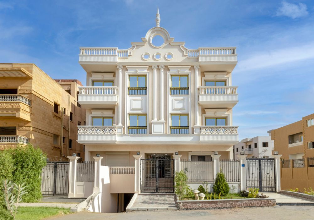 فيلا 105 - الحي الرابع غرب - الشروق فيلا 105 - الحي الرابع غرب - الشروق